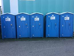 Types of Portable Toilets We Offer in Commack, NY